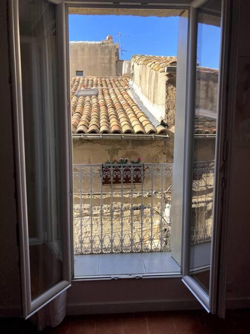 Charmant Studio Centre Historique Apartment Pézenas Екстериор снимка
